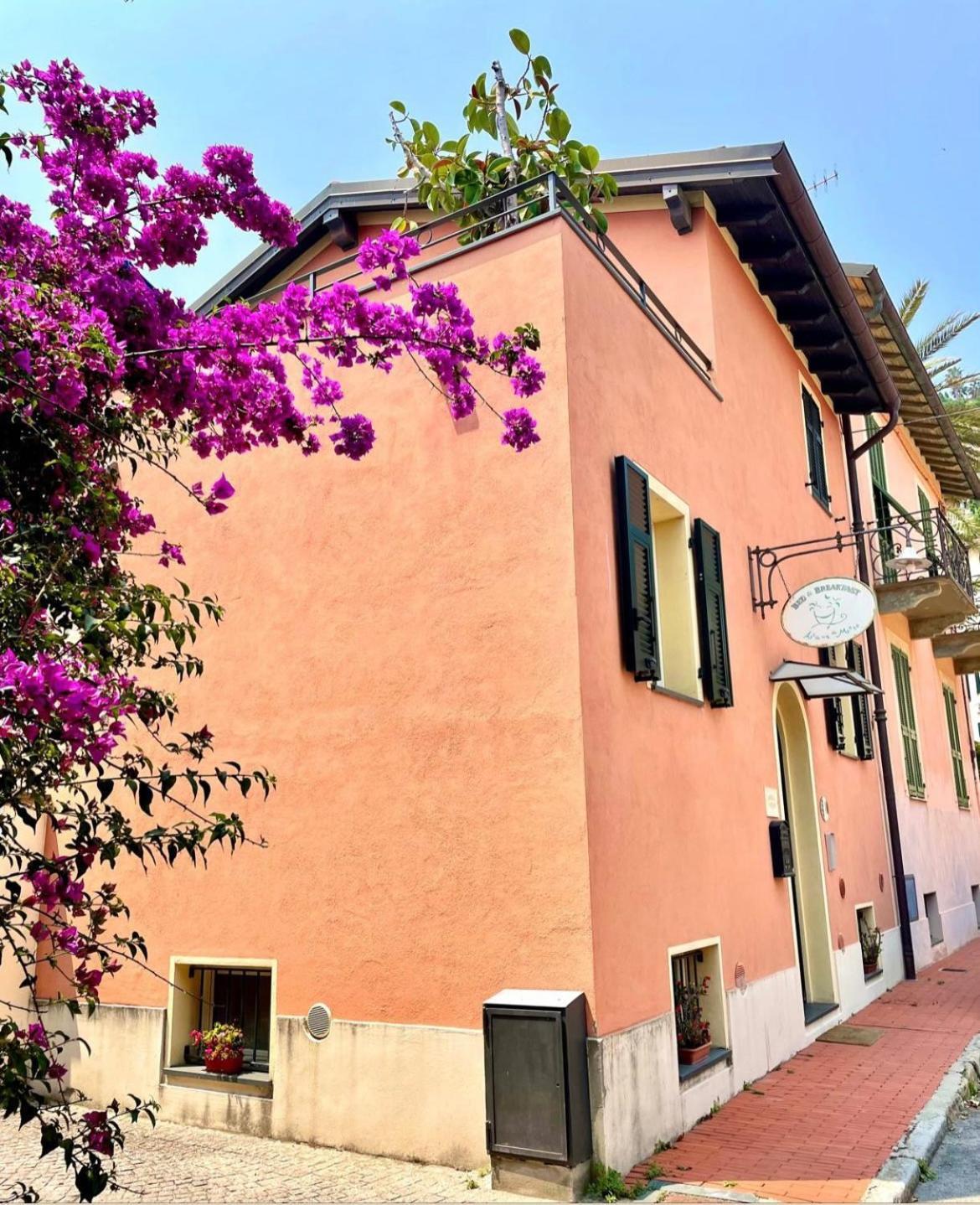 Acqua Di Mare Bed & Breakfast Bordighera Exterior photo