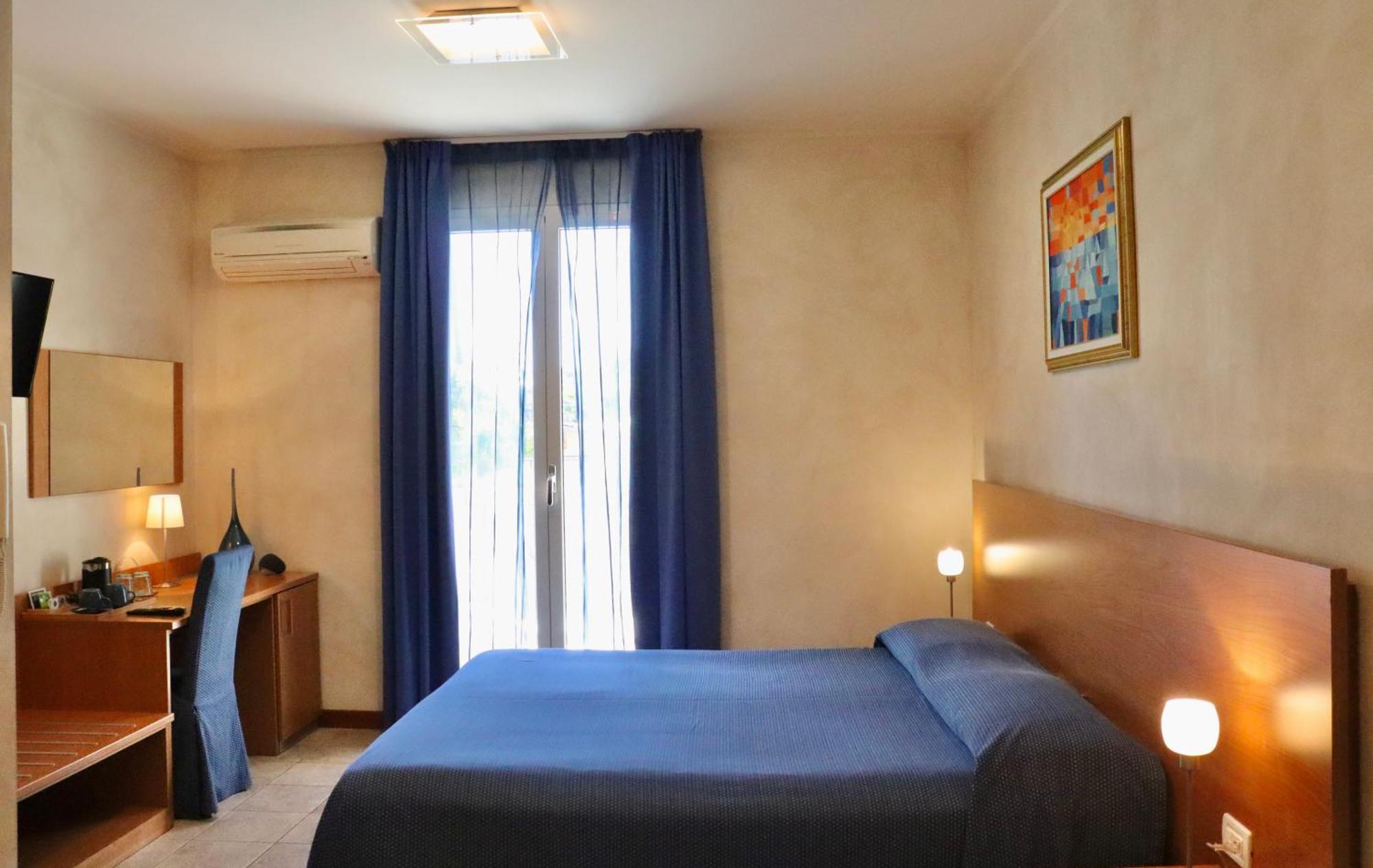 Acqua Di Mare Bed & Breakfast Bordighera Exterior photo