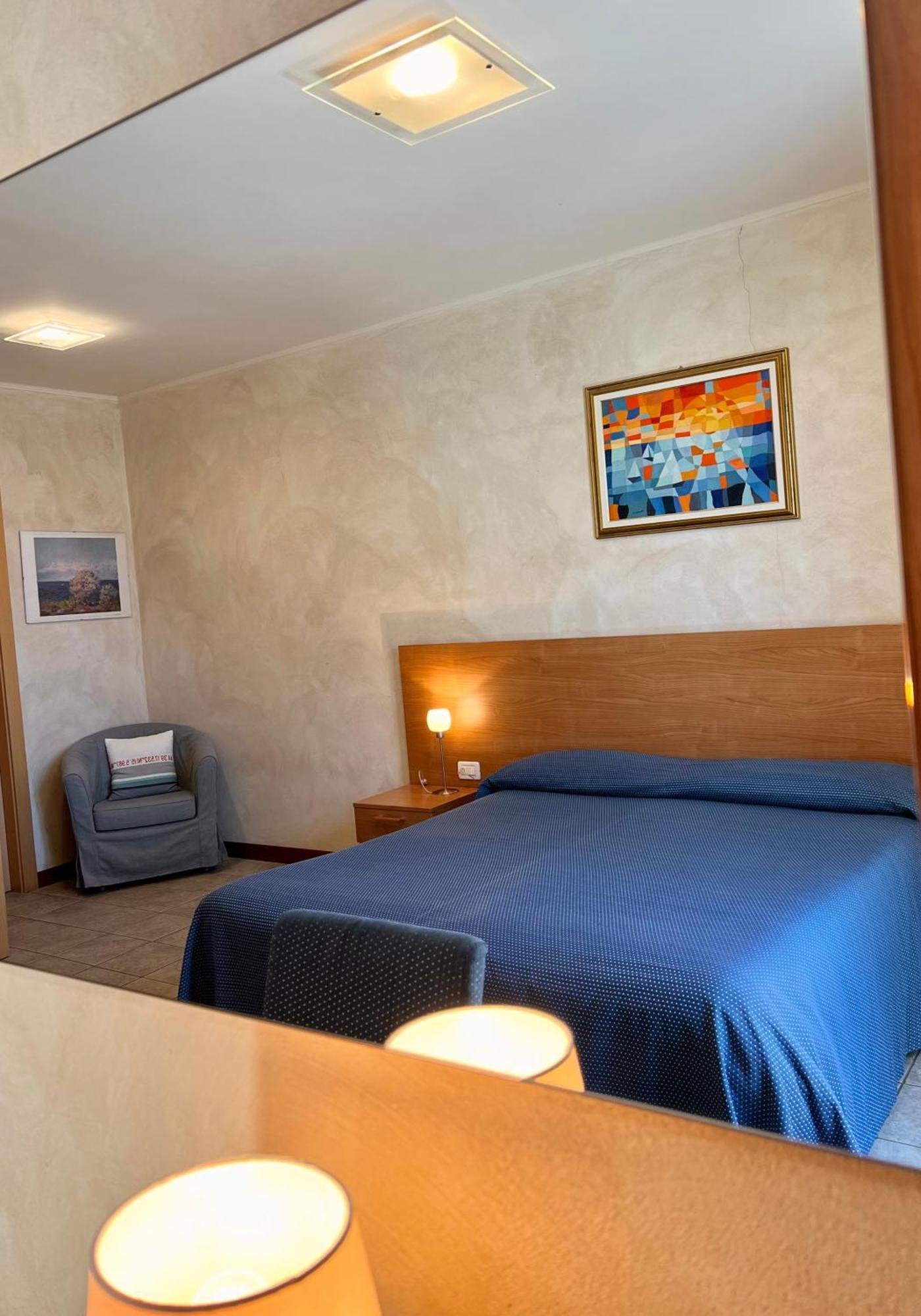 Acqua Di Mare Bed & Breakfast Bordighera Exterior photo