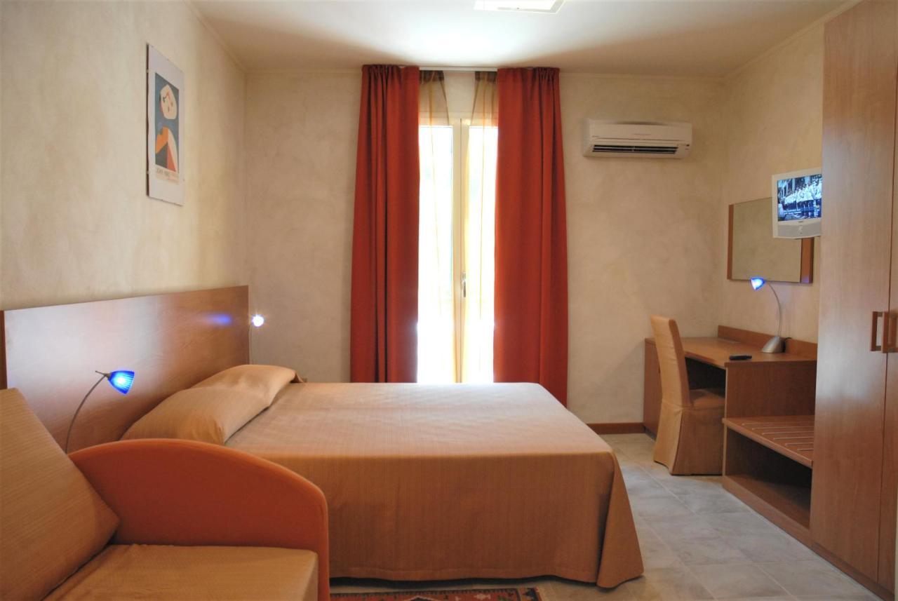 Acqua Di Mare Bed & Breakfast Bordighera Exterior photo