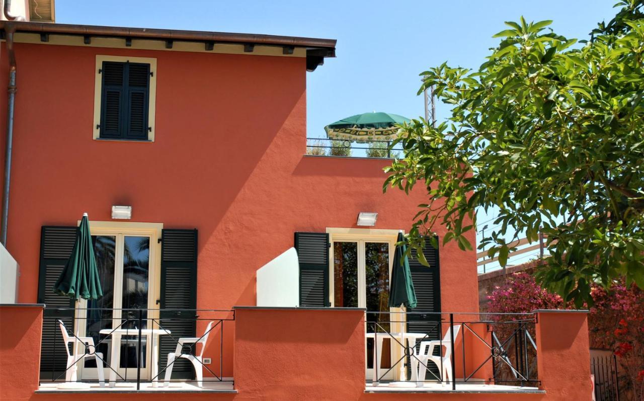 Acqua Di Mare Bed & Breakfast Bordighera Exterior photo